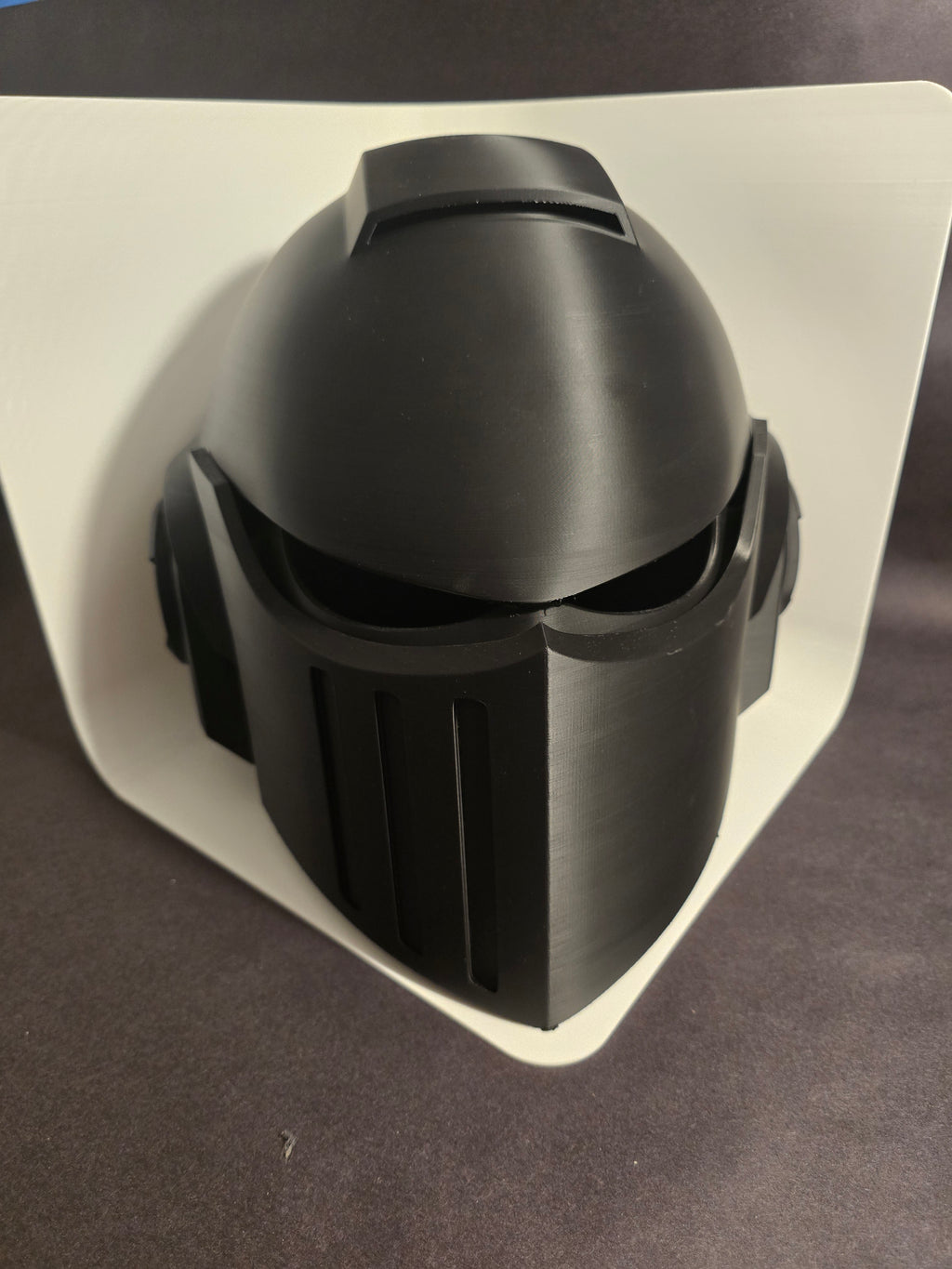 Bulwark helm