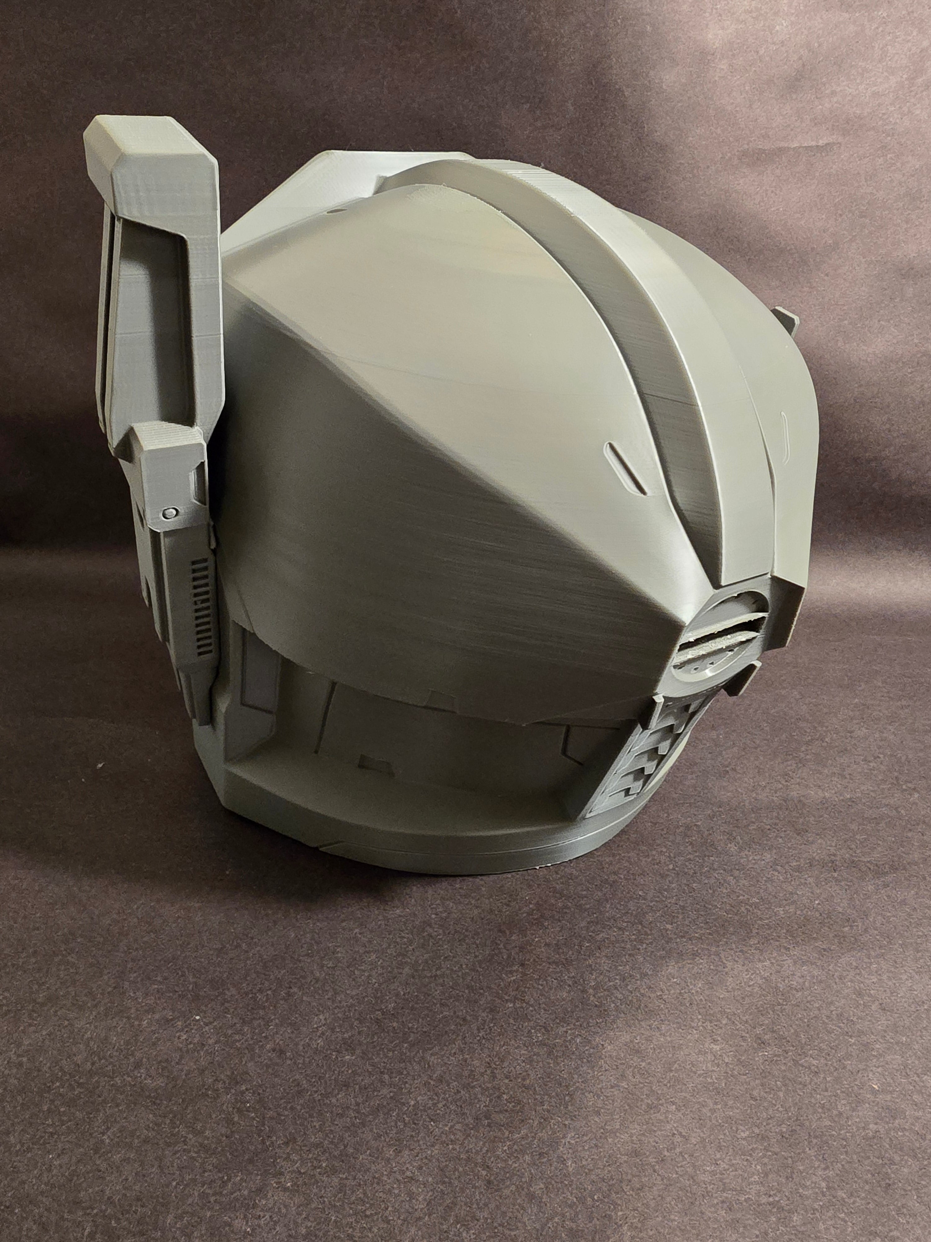 Heavy Mandalorian Helmet